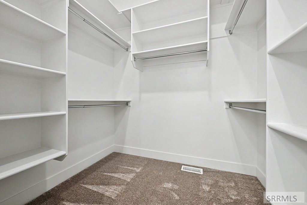 461 Spruce Way Property Photo 7