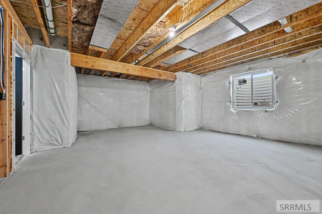 461 Spruce Way Property Photo 13