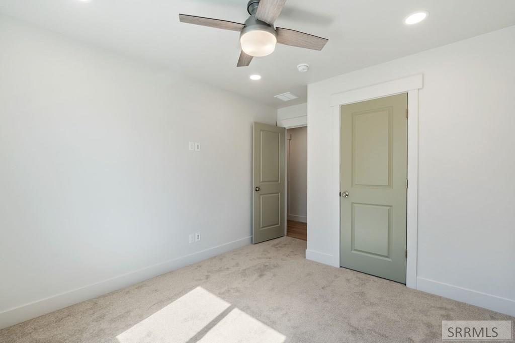 1161 Jasper Loop Property Photo 20