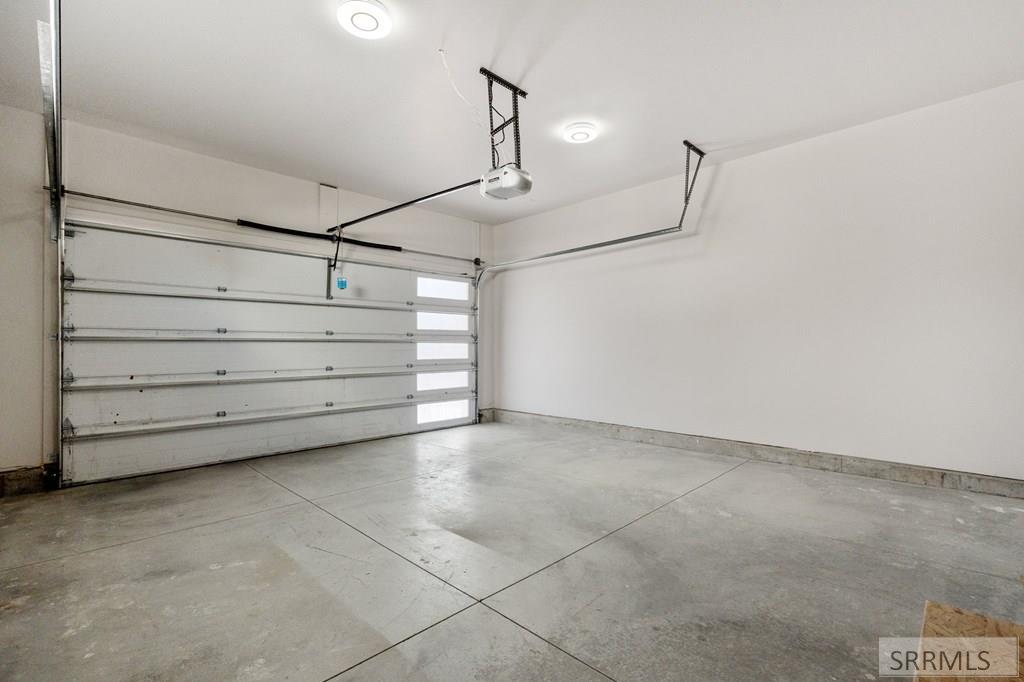 1161 Jasper Loop Property Photo 40