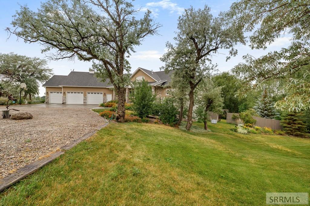 1190 N 1325 E Property Photo 4