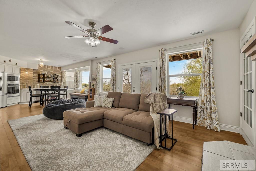 1190 N 1325 E Property Photo 33