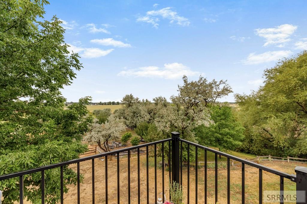 1190 N 1325 E Property Photo 56