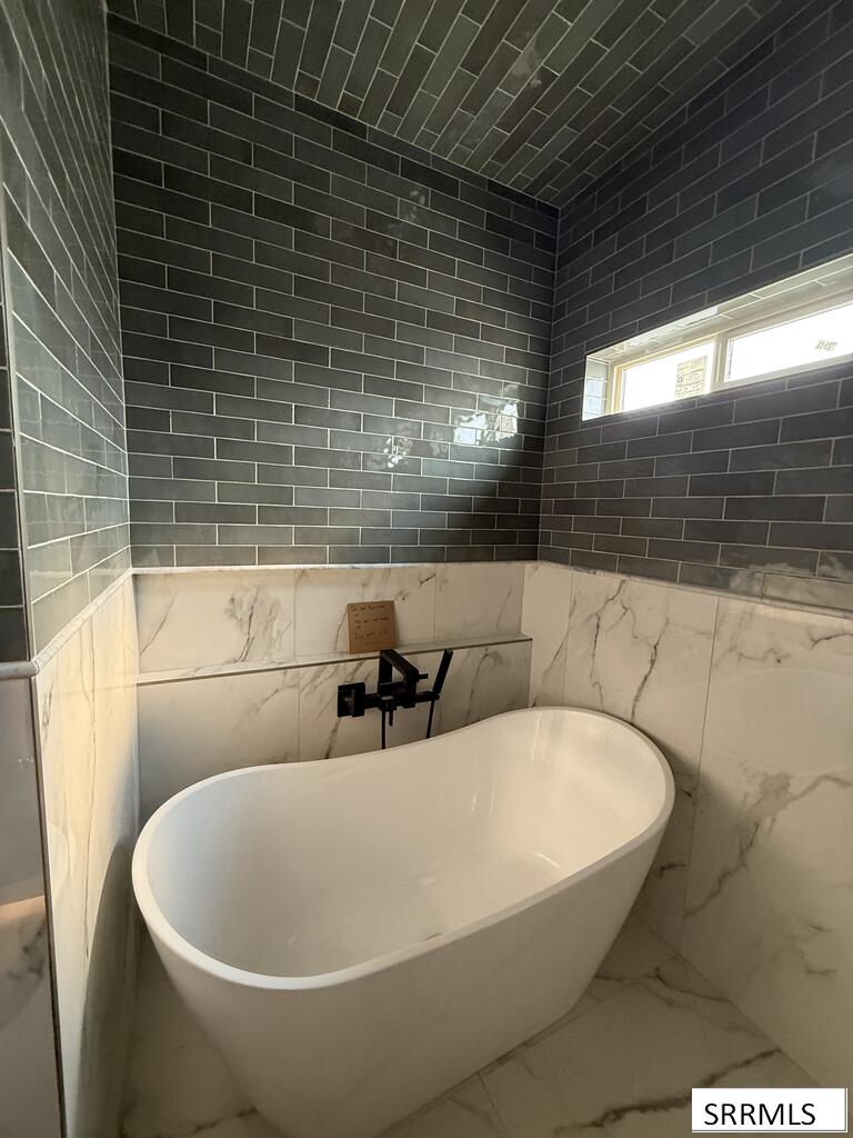 1662 Sandbar Street Property Photo 23