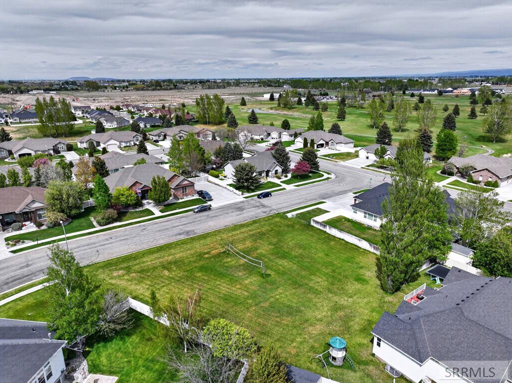 6114 Bay Hill Drive Property Photo 11