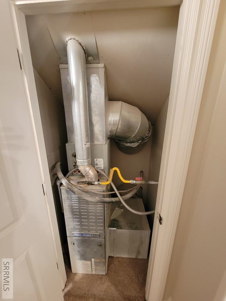 152 N 3700 E Property Photo 38