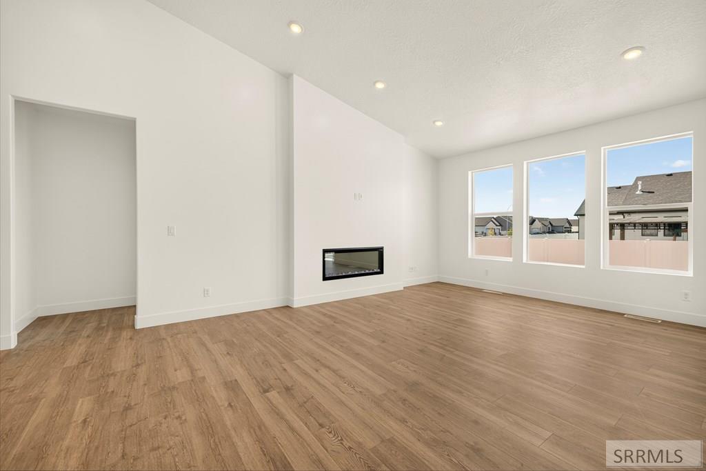 440 Sage Lakes Blvd Property Photo 4