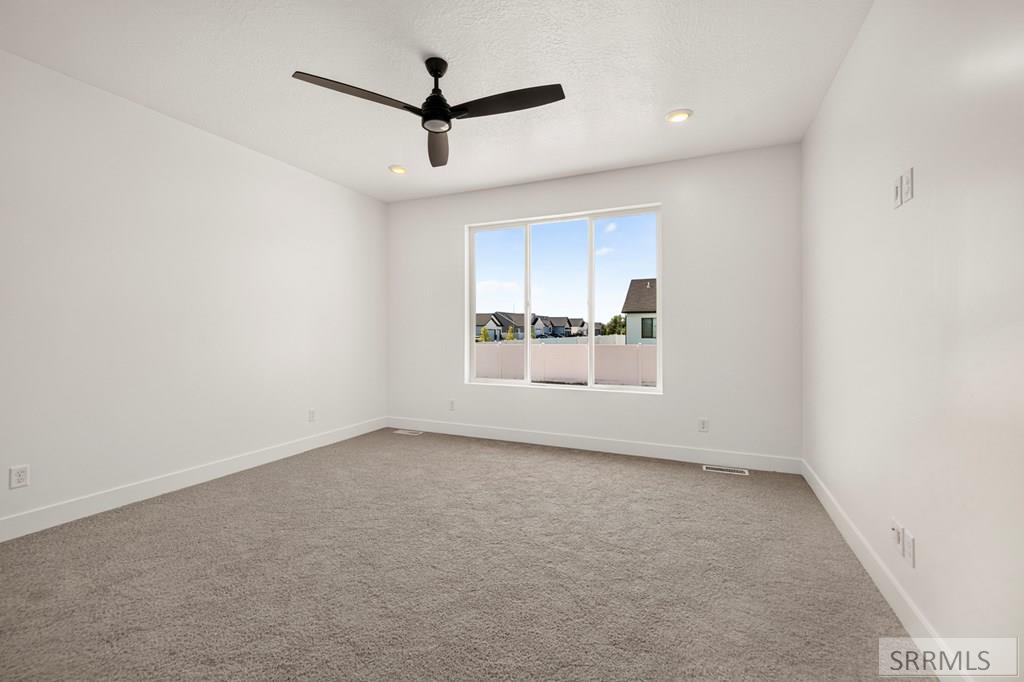 440 Sage Lakes Blvd Property Photo 8