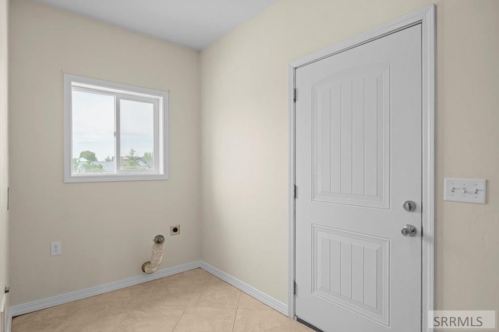 11 N 3202 E Property Photo 22