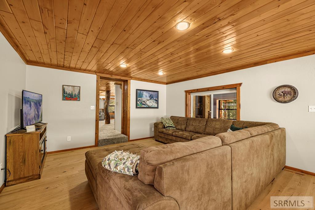 4080 Red Rock Road Property Photo 15