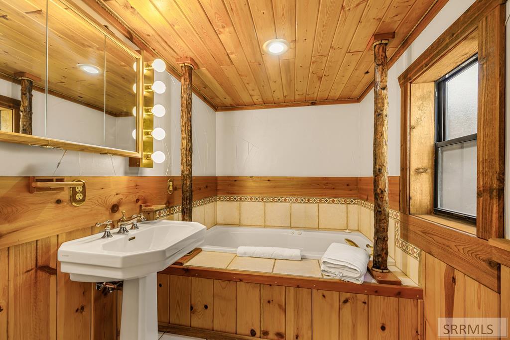 4080 Red Rock Road Property Photo 19
