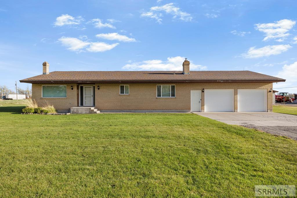 2424 E 244 N Property Photo 1