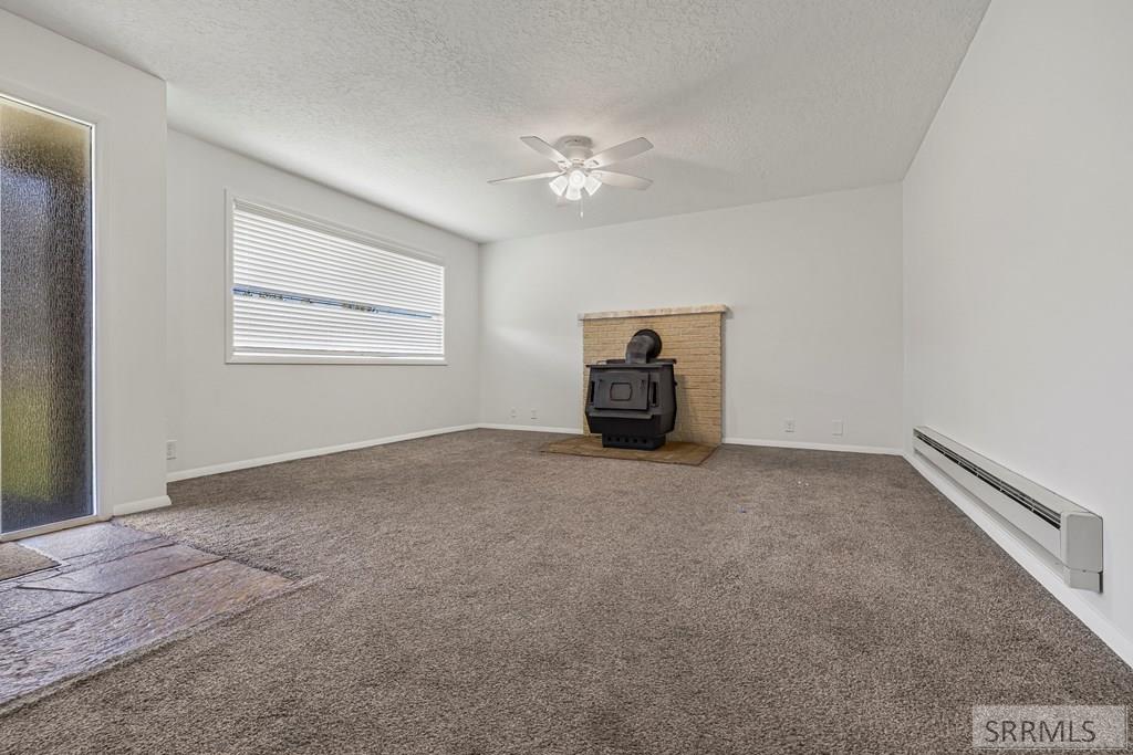 2424 E 244 N Property Photo 5