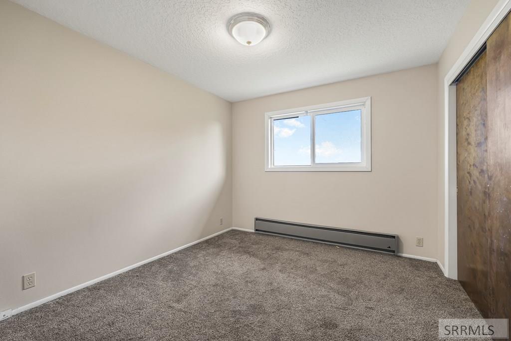 2424 E 244 N Property Photo 16