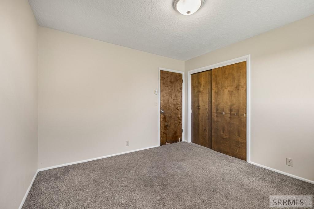 2424 E 244 N Property Photo 18