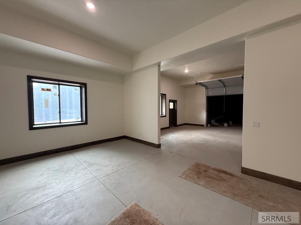 3614 Redtail Street Property Photo 32