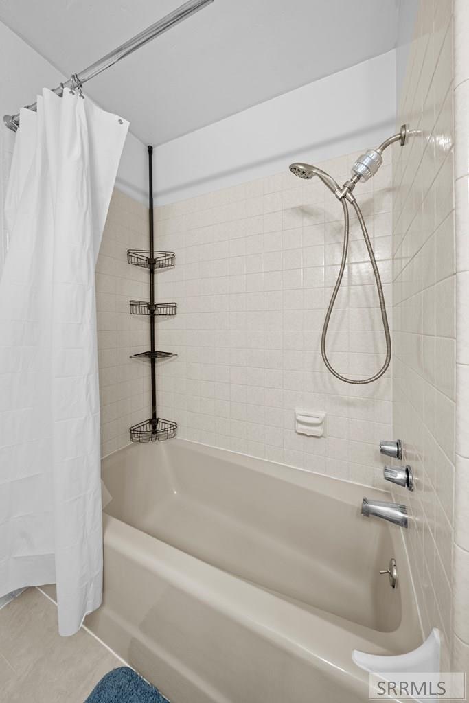 1460 S Falcon Drive Property Photo 31