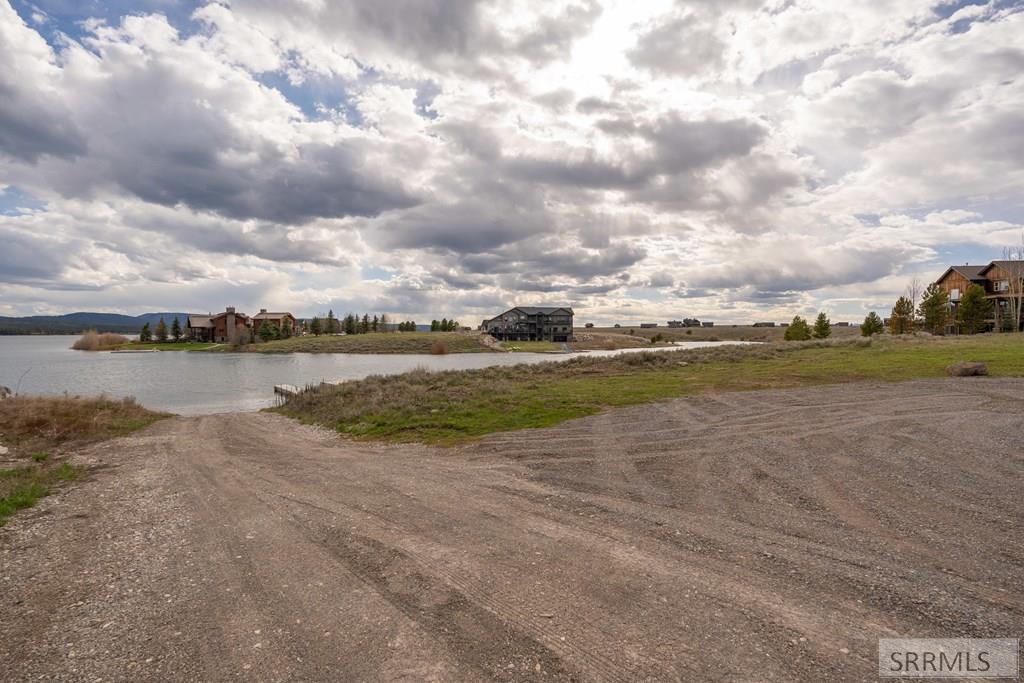 3742 The Point Property Photo 10
