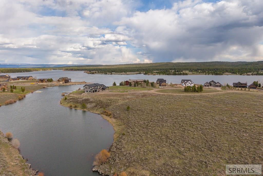 3742 The Point Property Photo 15