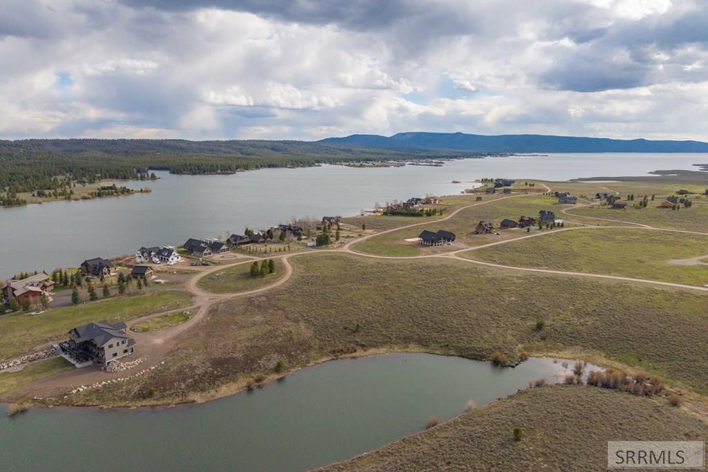 3742 The Point Property Photo 23