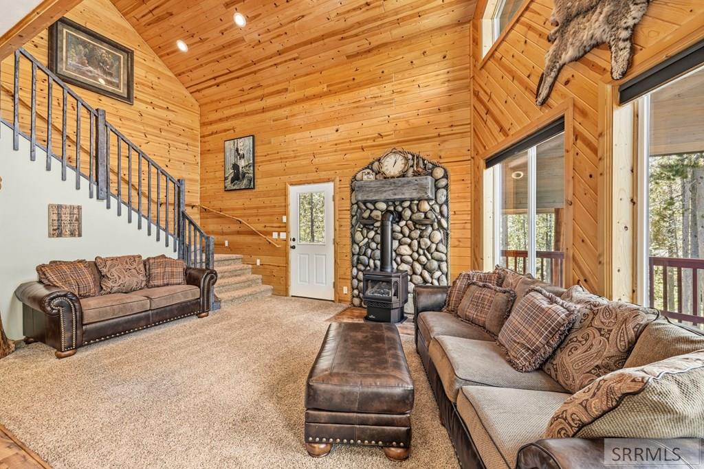 4432 Stone Run Property Photo 7