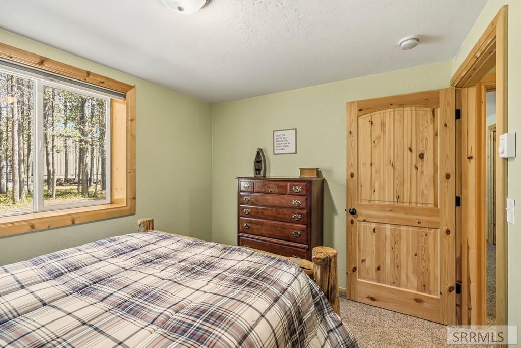 4432 Stone Run Property Photo 27