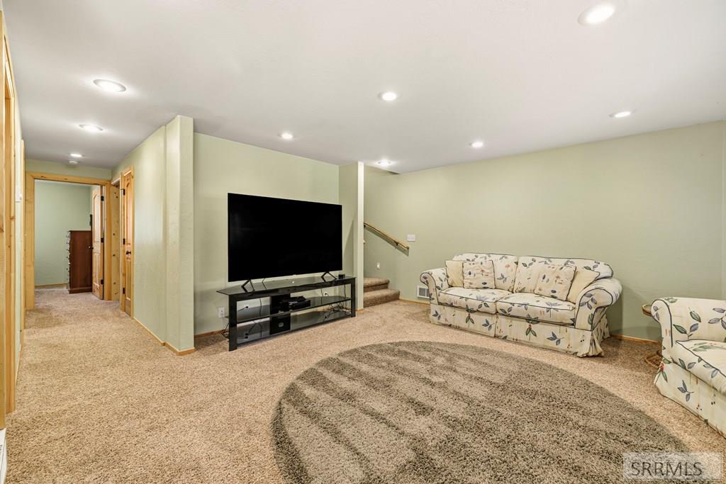 4432 Stone Run Property Photo 35