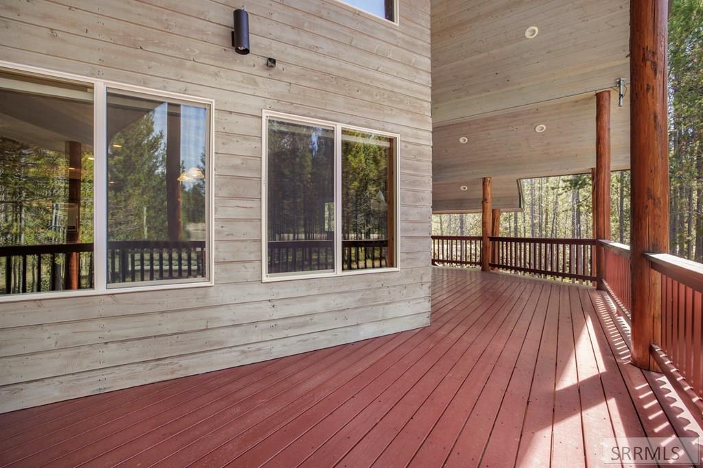 4432 Stone Run Property Photo 49