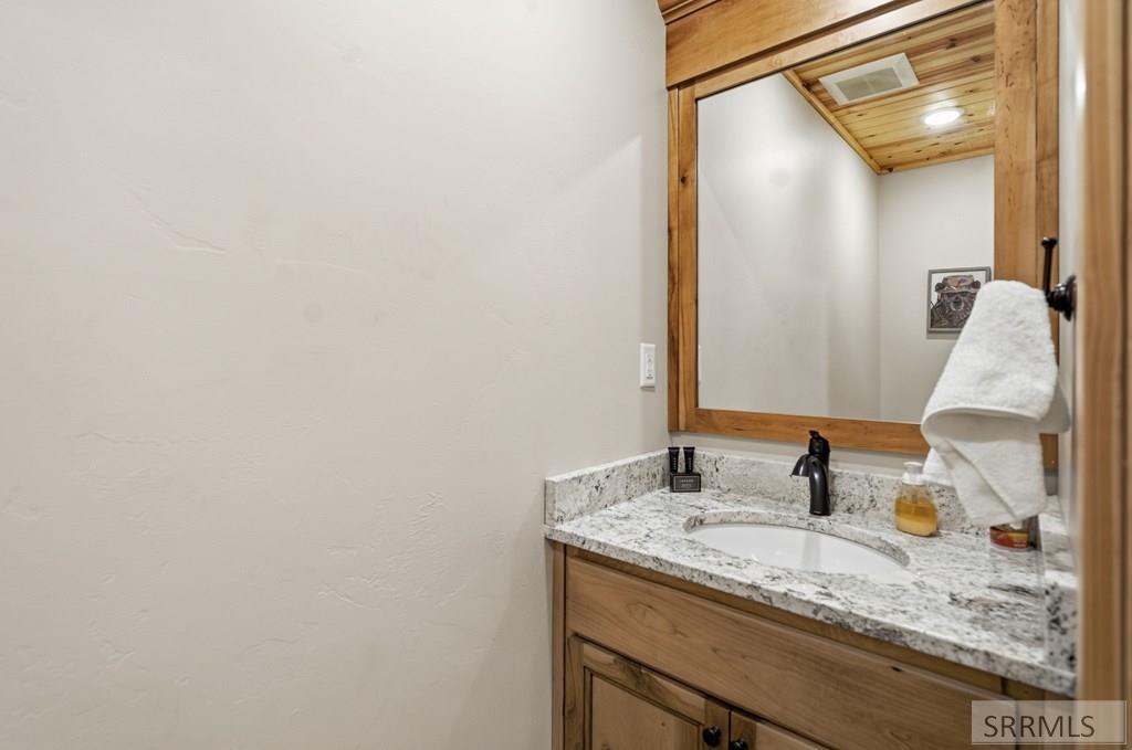 3811 Southshore Drive Property Photo 38