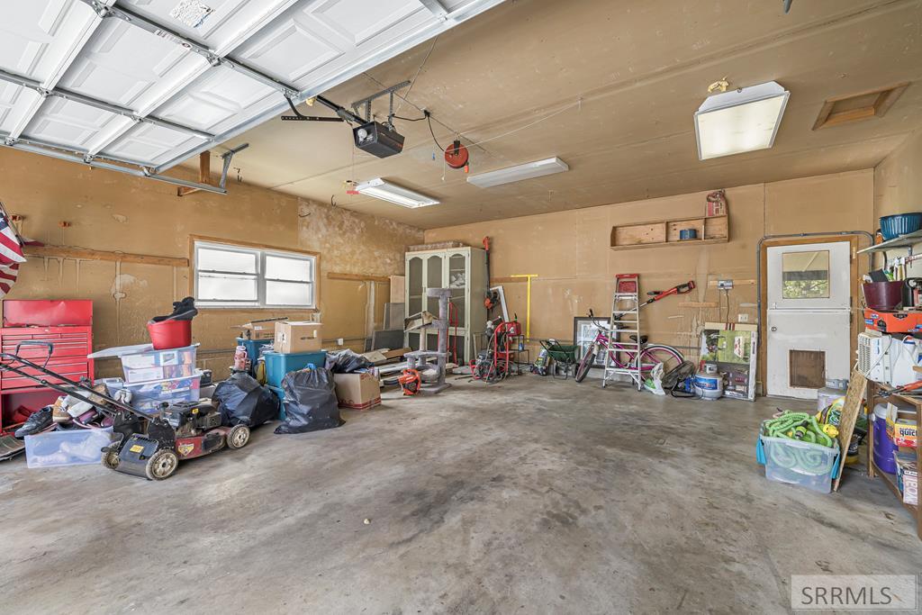 2374 Belmont Avenue Property Photo 35