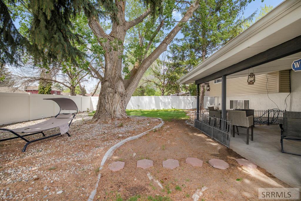 2374 Belmont Avenue Property Photo 37