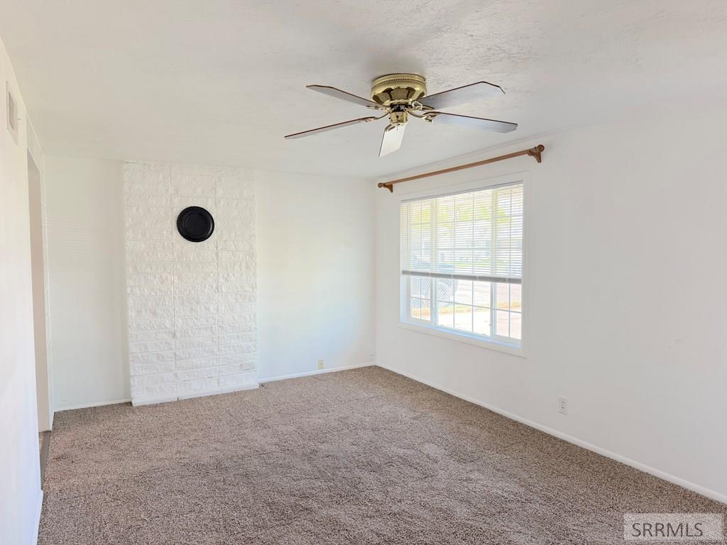 1280 Cathryn Avenue Property Photo 5