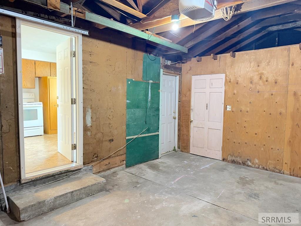 1280 Cathryn Avenue Property Photo 21