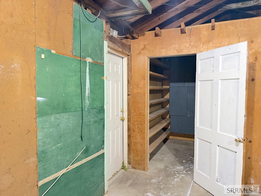 1280 Cathryn Avenue Property Photo 23