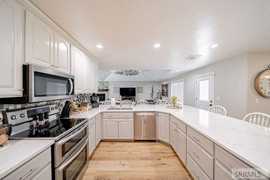 5608 Veil Drive Property Photo 11