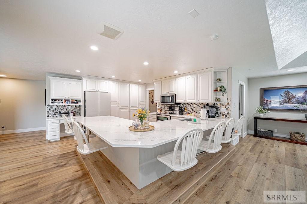 5608 Veil Drive Property Photo 15