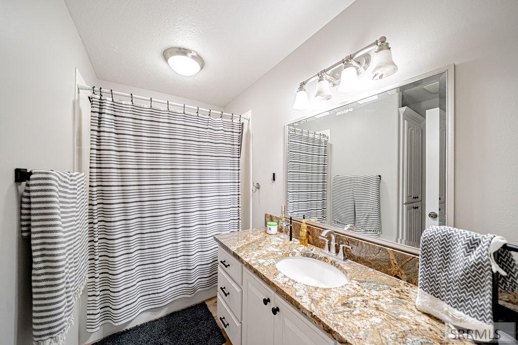 5608 Veil Drive Property Photo 35