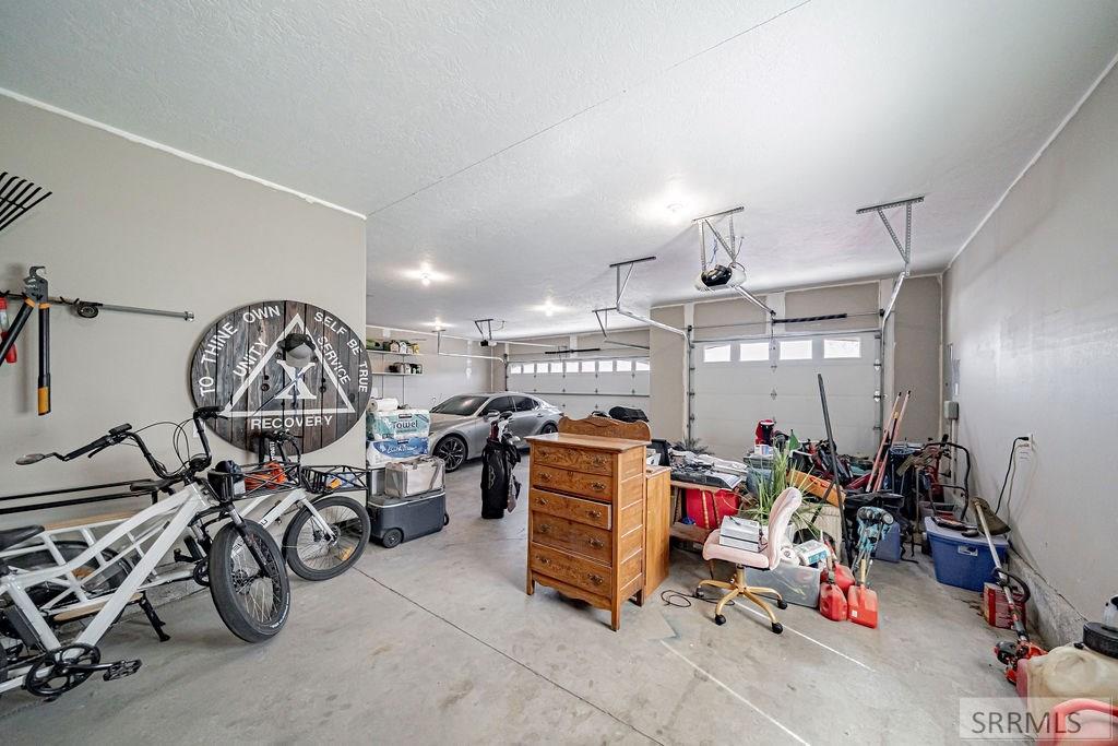 5608 Veil Drive Property Photo 44