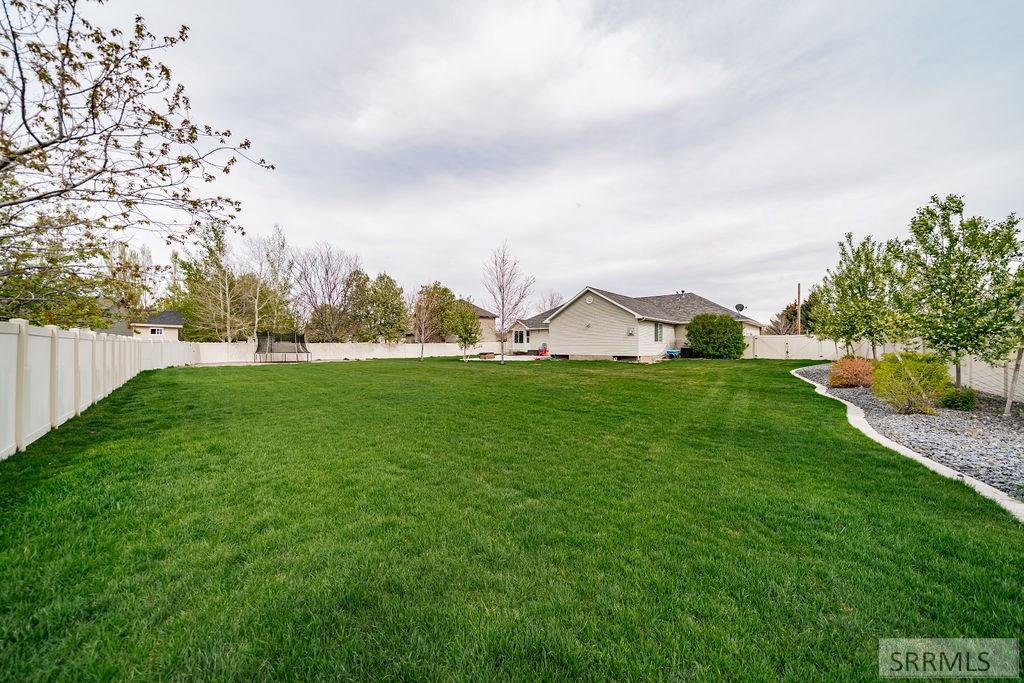 5608 Veil Drive Property Photo 53