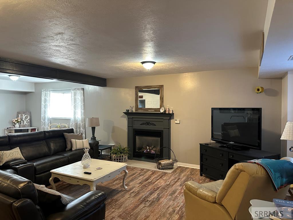 3525 Sun Circle Property Photo 17