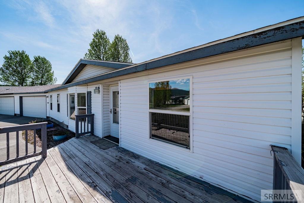 16 Jackalope Drive Property Photo 3