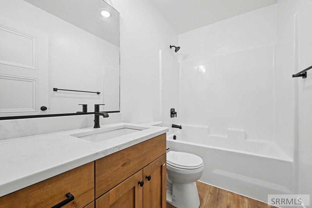 1021 Montezuma St Property Photo 10