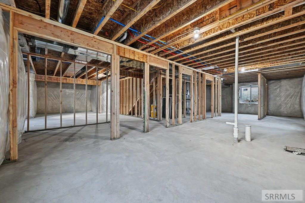 1021 Montezuma St Property Photo 14