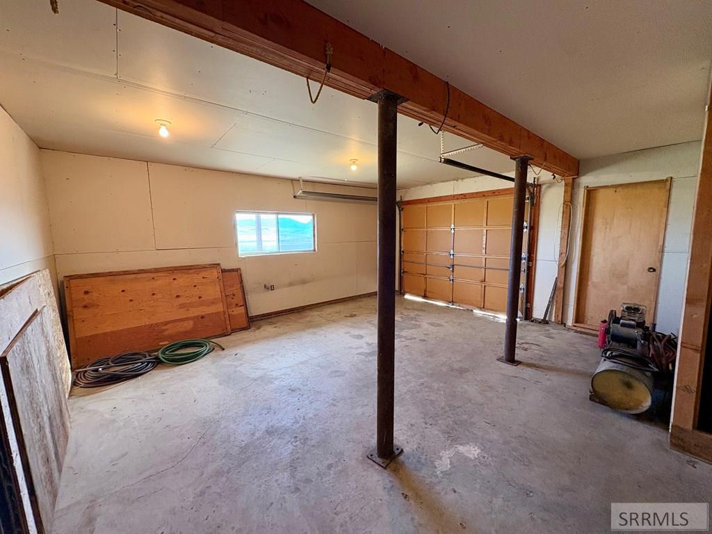 2040 Pahsimeroi Road Property Photo 25