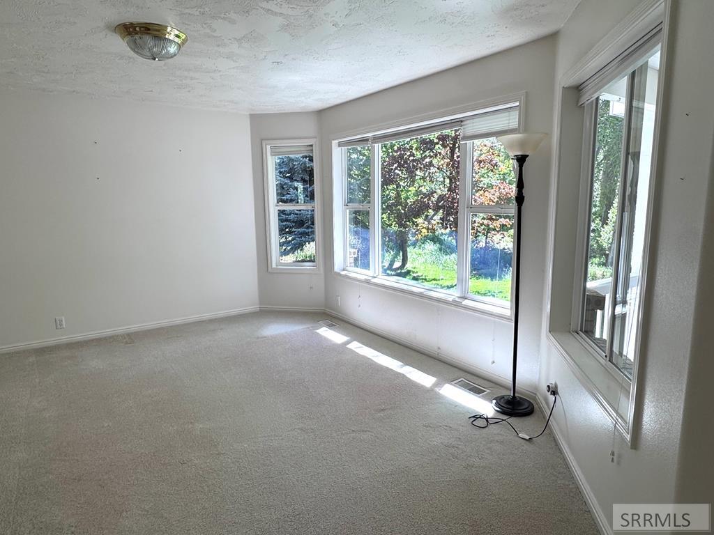 486 N 4154 E Property Photo 11