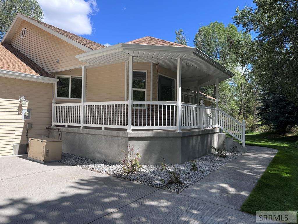 486 N 4154 E Property Photo 58