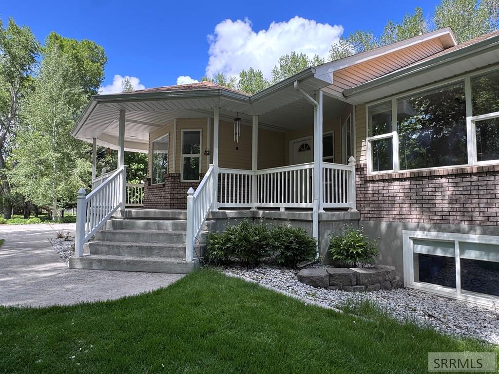 486 N 4154 E Property Photo 73