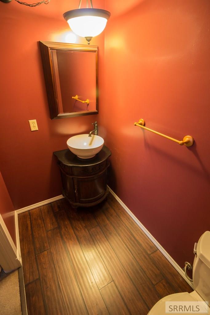 220 N Fanning Avenue # 2 Property Photo 9