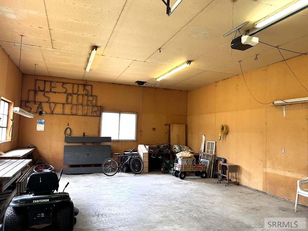 504 Carmen Creek Road Property Photo 37