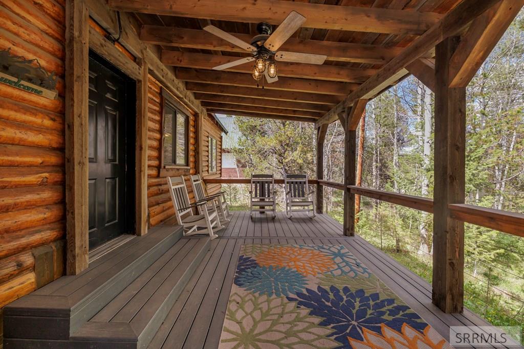4043 Kiowa Road Property Photo 3